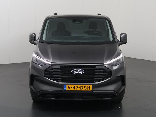 Ford TRANSIT CUSTOM 320 | 2.0 TDCI | L2 H1 | Limited | STOELVERWARMING | TREKHAAK | NAVIGATIE | CAMERA | PARKEERSENSOREN | METALLIC | LAADRUIMTE PAKKET | VOORRUITVERWARMING | 2-ZITS | STOEL STOEL | LM VELGEN
