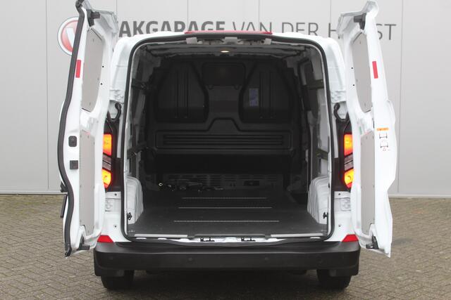 Ford TRANSIT CUSTOM 320 2.0-136 pk TDCI L1H1 Trend. Fabr. garantie tot 09-2028. Adaptive Cruise Control, Navigatie, Camera, PDC V+A, Apple Carplay/Android auto, LED verl., Laadruimte bekleed, Bijrijdersbank, Spiegel-, stoel en voorraamverw. etc.