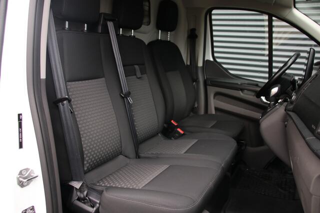 Ford TRANSIT CUSTOM 320 2.0 TDCI 170 PK L2H1 Raptor Edition | Bi-Xenon | CarPlay | ACC | Navigatie | Camera | Stoelverwarming | Dodehoek detector | DAB | Werkplaatsinrichting | 3-Zitter | Dealer onderhouden | Nieuwe APK