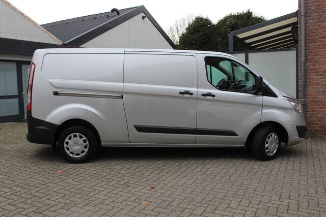 Ford TRANSIT CUSTOM 290 2.2 TDCI L2H1 Trend Navi/Camera, PDC, Trekhaak 125PK