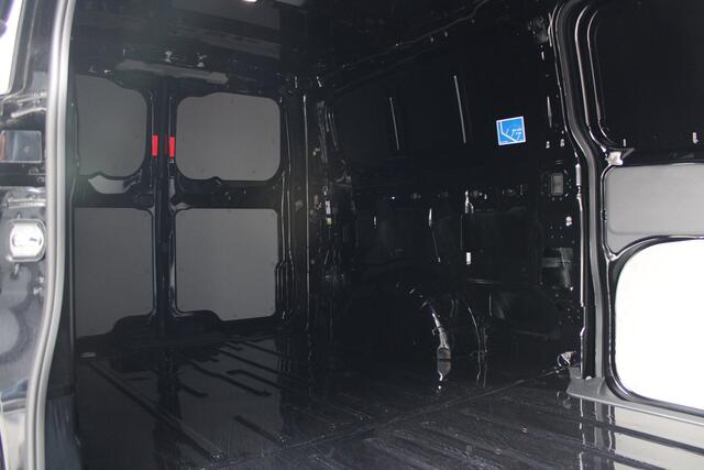 Ford TRANSIT CUSTOM 320 2.0 TDCI L2H1 Trend 170pk - 4x4 AWD - 18'' - Spoiler pack - 2x Schuifdeur - Adaptive Cruise - Blind spot - Stoelverwarming - All In - Rijklaar