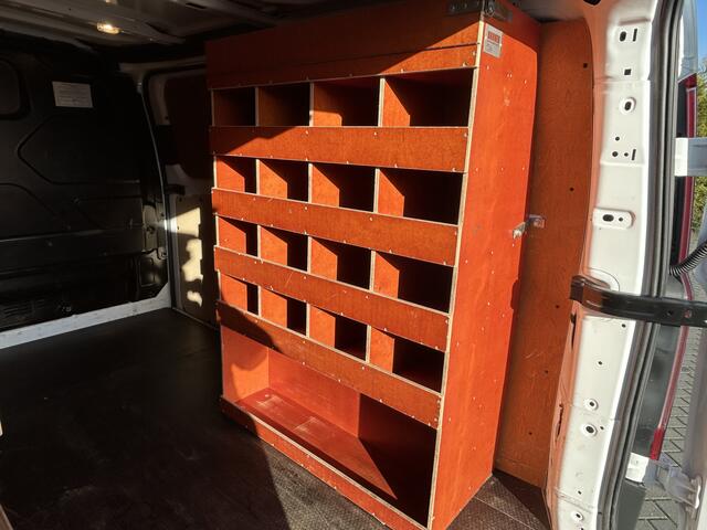 Ford TRANSIT CUSTOM 2.0 TDCI 105 PK / L1H1 / 1e EIG. / 79.822 KM !! / TREKHAAK / INRICHTING / IMPERIAAL / 3-ZITS / AIRCO / CRUISE