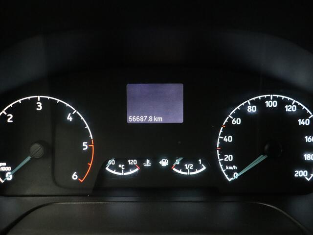 Ford TRANSIT CUSTOM 2.0TDCI Lang Imperiaal | Trekhaak | Airco | Cruise | 3-Persoons | Betimmering