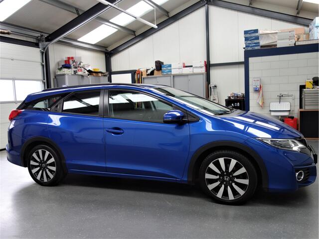 Honda CIVIC Tourer 1.8 Elegance MOOIE AUTO !! | Achteruitrijcamera | Alarmsysteem | Autonomous Emergency Braking