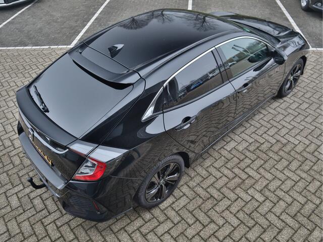 Honda CIVIC 1.0 i-VTEC Elegance | Navigatie | Camera | Stoelverwarming | Afneembare Trekhaak | Cruise Control |