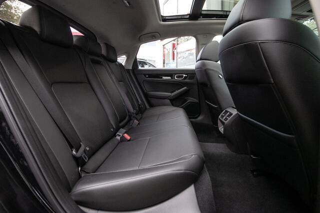 Honda CIVIC 2.0 e:HEV Advance - Cons. prijs rijklaar | Schuifdak | Navi | Leder *