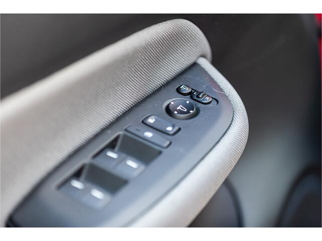 Honda JAZZ 1.5 e:HEV Crosstar BI-TONE Navigatie, Parkeersensoren V+A, Apple/Android , All-in Rijklaarprijs