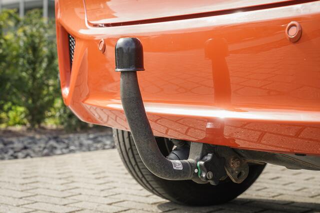 Honda JAZZ 1.3i V-TEC TREND - AUTOMAAT - 16" LICHTMETAAL - TREKHAAK - VERWARMDE VOORSTOELEN