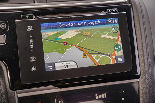 Honda JAZZ 1.3i V-TEC ELEGANCE - NAVIGATIE - TREKHAAK - ALL WEATHERS