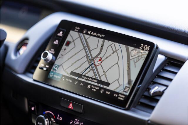 Honda JAZZ 1.5 e:HEV Advance Sport Navigatie, Parkeersensoren V+A, Apple/Android , All-in Rijklaarprijs