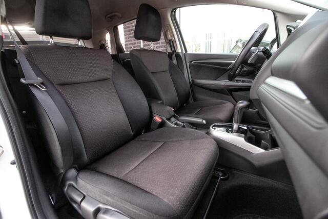 Honda JAZZ 1.3 i-VTEC Elegance - Black Pack