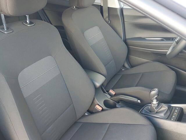 Hyundai Bayon 1.0 T-GDI Premium VAN: ¤32.890 VOOR: ¤31.390