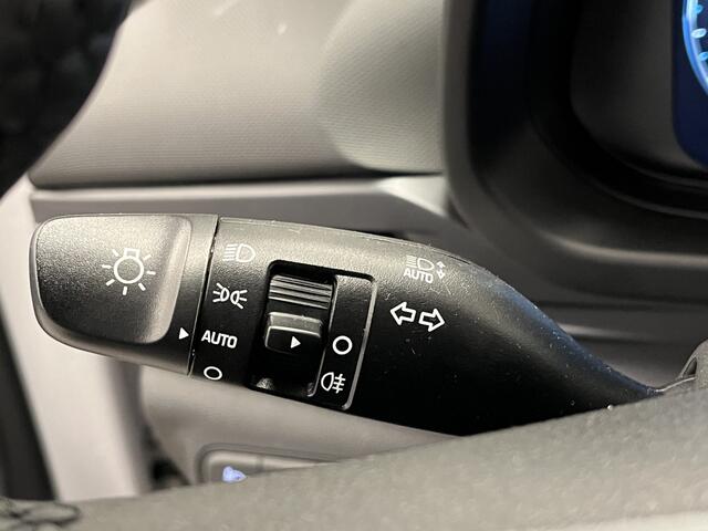 Hyundai Bayon 1.0 T-GDI Premium Automaat | Stoelverwarming & Stuurverwarming | sensoren voor en achter |