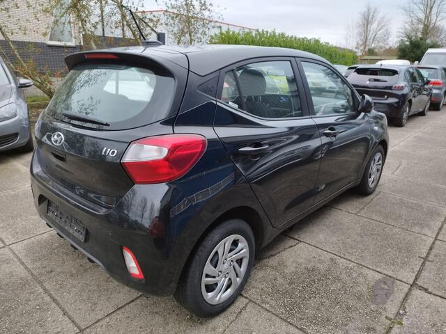 Hyundai I 10 1.0 Select ** 5 STUKS ** 5 DRS ** Airco ** Cruise ** PDC ** Stoelverwarming **