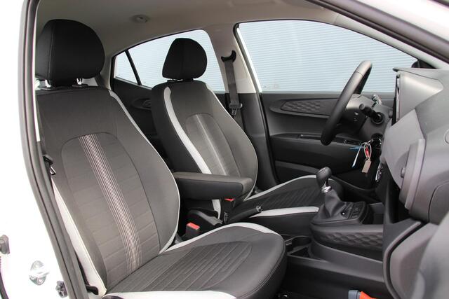 Hyundai I 10 1.0 Comfort Smart | Navigatie | Camera | Apple Carpaly/Android Auto | Cruise Control | Airco | Bluetooth Tel.