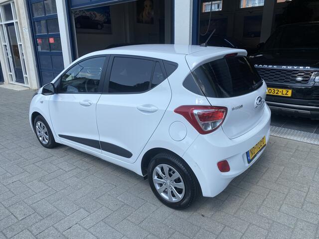 Hyundai I 10 1.0i i-Motion Comfort NAVI/CLIMA/CRUISE