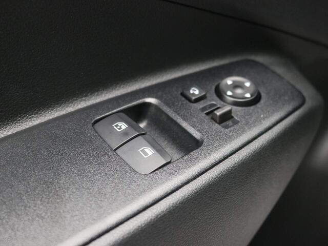 Hyundai I 10 1.0 Comfort Smart / Navigatie / Cruise Control / Airco / LED dagrijverlichting / Achteruitrijcamera / Parkeersensoren achter / Fabrieksgarantie t/m 25-01-2030 /