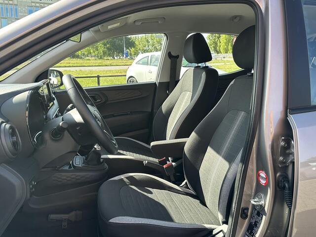 Hyundai I 10 1.0 Comfort Smart | Navigatie | Camera | Apple Carplay/Android Auto | Cruise Control | Airco | Rijklaarprijs!