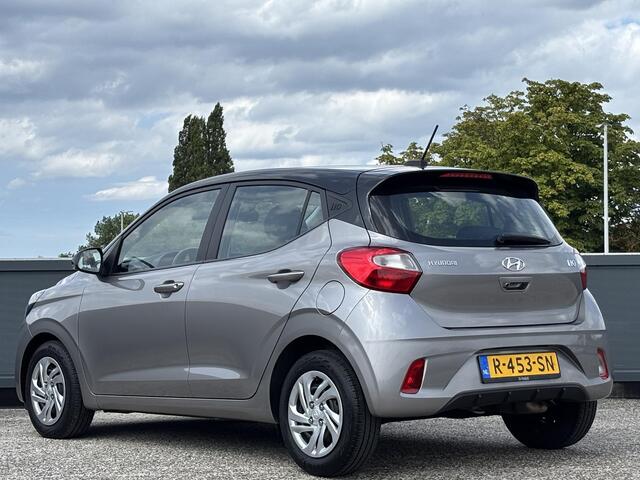 Hyundai I 10 1.0 Comfort Smart | NAVIGATIE | CAMERA | APPLE CARPLAY | 1 EIGENAAR |