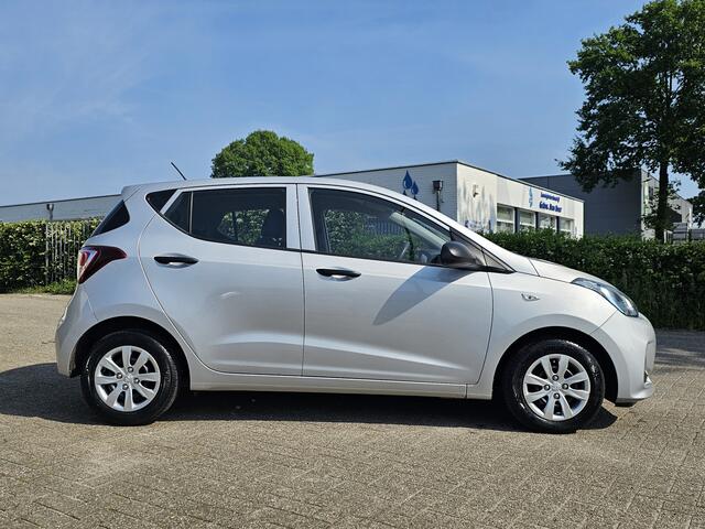 Hyundai I 10 1.0i i-Motion, NAP! Airco! Apk 11-2026! Zondag GESLOTEN!