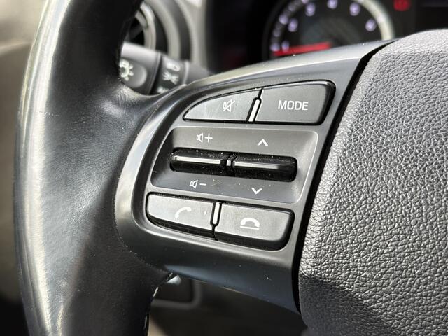 Hyundai I 10 1.0 Comfort Smart / Cruise / Stuur Verwarming / Parkeersensoren Achter / Airco / Stoel Verwarming / Bluetooth / DAB /