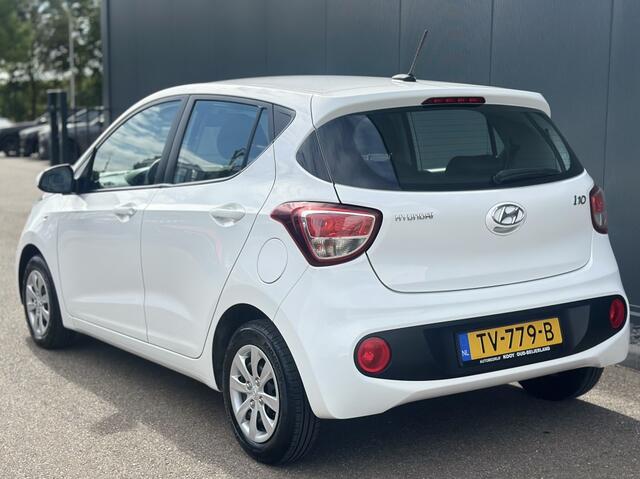 Hyundai I 10 1.0i Comfort / Navigatie / Carplay-Android Auto / Airco