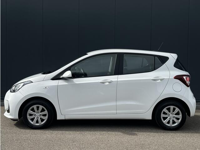 Hyundai I 10 1.0i Comfort / Navigatie / Carplay-Android Auto / Airco