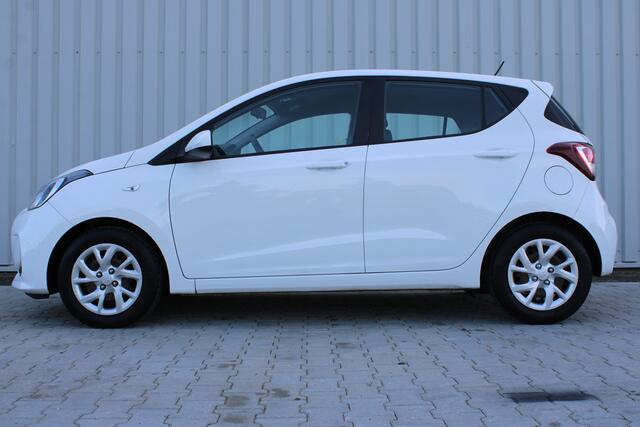 Hyundai I 10 1.0i Comfort | Incl. 12 maanden garantie | Cruise control | Airco | Bluetooth | USB | 5 deurs | 100% onderhouden |