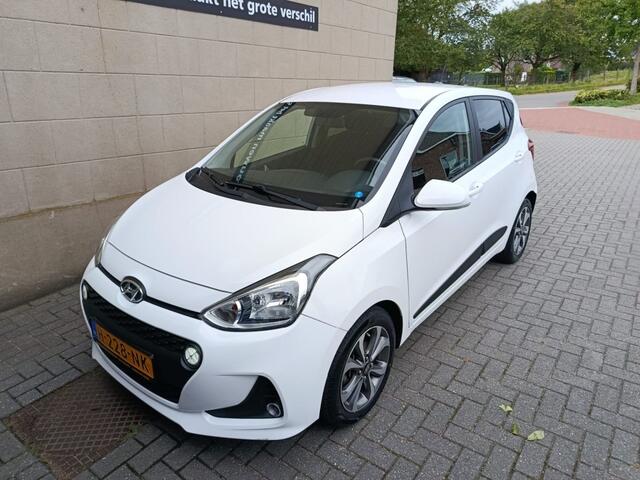 Hyundai I 10 1.0I I-PREMIUM