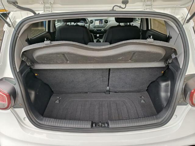 Hyundai I 10 1.0I I-PREMIUM