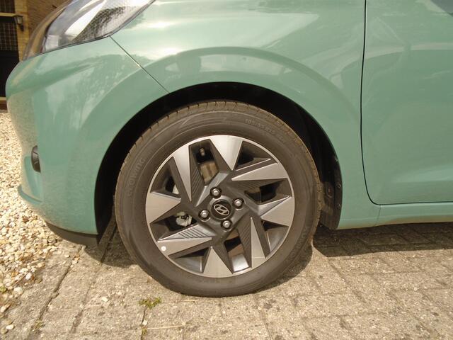 Hyundai I 10 1.0 Premium 5-zits automaat/ KOMT BINNEN !