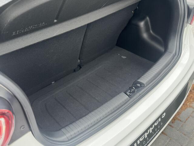 Hyundai I 10 1.0i Comfort Airco, Lichtmetalen velgen , All-in Rijklaarprijs