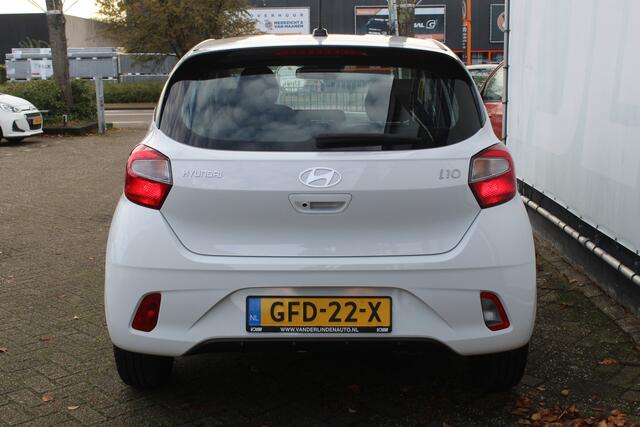 Hyundai I 10 1.0 Comfort Smart Parkeer camera l Navigatie l Cruise control l Apple carplay/ Android auto l Bluetooth