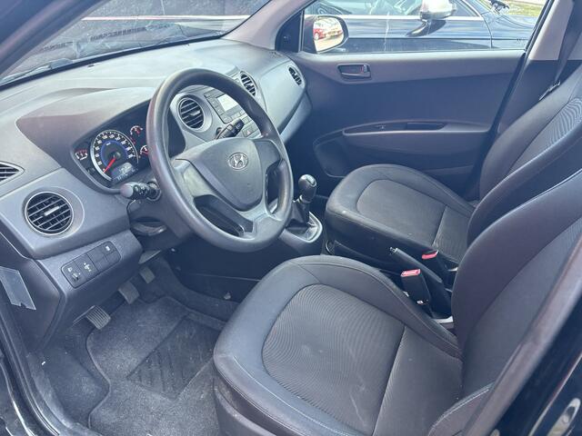 Hyundai I 10 1.0i i-Motion AIRCO / ELEK RAMEN / NL-AUTO