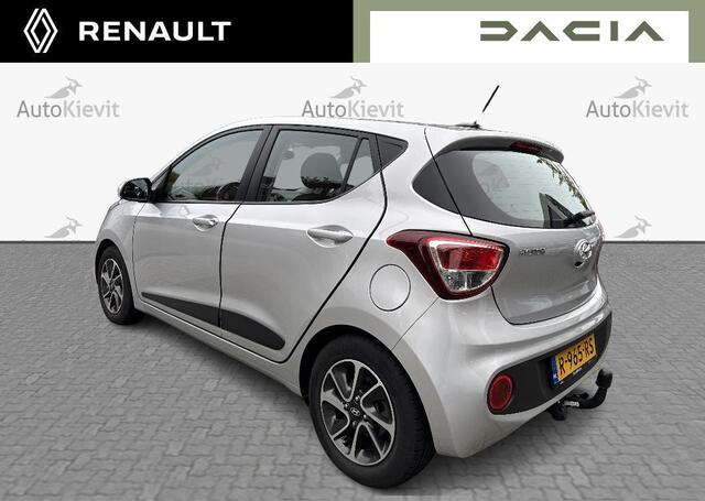 Hyundai I 10 1.2i - Stoel + Stuurverwarming / Trekhaak