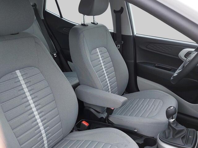 Hyundai I 10 1.0 Premium VAN: ¤23.295 VOOR: ¤20.795