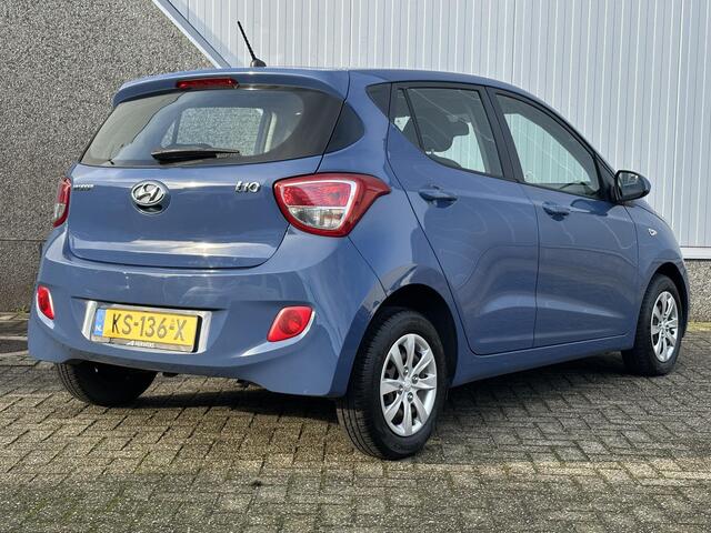 Hyundai I 10 1.0i i-Motion Comfort / Airco / Cruise Control / Centrale Deurvergrendeling / Elek. ramen v + a