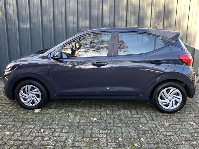 Hyundai I 10 1.0 Comfort Smart 5-zits Automaat * 589 KM !! / CRUISE CONTROLE / NAVI / CAMERA *