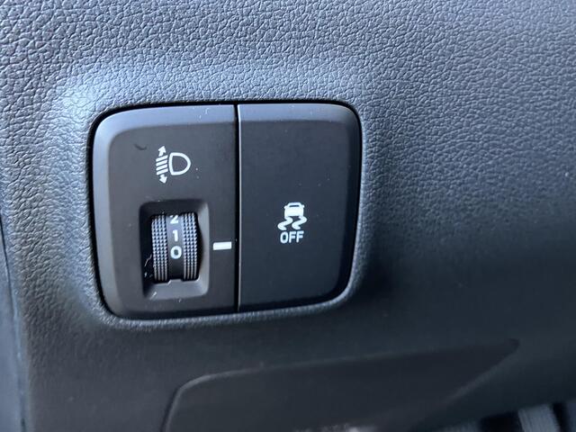 Hyundai I 10 1.0 Comfort Smart 5-zits Automaat * 589 KM !! / CRUISE CONTROLE / NAVI / CAMERA *