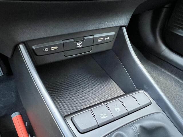 Hyundai I 20 1.0 T-GDI Comfort / ¤ 2.750,- Voordeel / ¤ 24.840,- Rijklaar / Direct Leverbaar / Navigatie middels Apple Carplay & Android Auto / Airco / Cruise Control / Achteruitrijcamera /