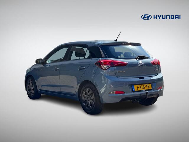 Hyundai I 20 1.2 HP i-Motion Comfort | Trekhaak | Airconditioning | Stuur- + Stoelverwarming | Radio/MP3 Speler | Bluetooth Tel. | Rijklaarprijs!