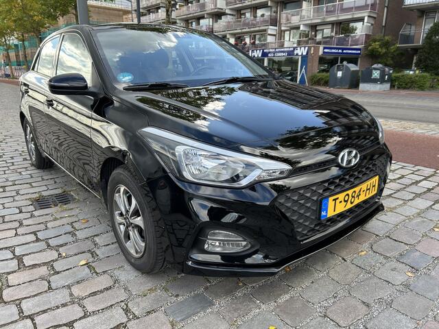 Hyundai I 20 1.2 HP i-Motion Comfort 89.000 km ! airco/ecc keurige auto