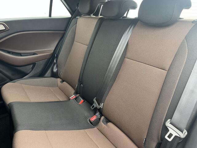 Hyundai I 20 1.0 T-GDI Comfort / airco (automatisch)/ cruise control/ navigatiesysteem full map/ achteruitrijcamera/