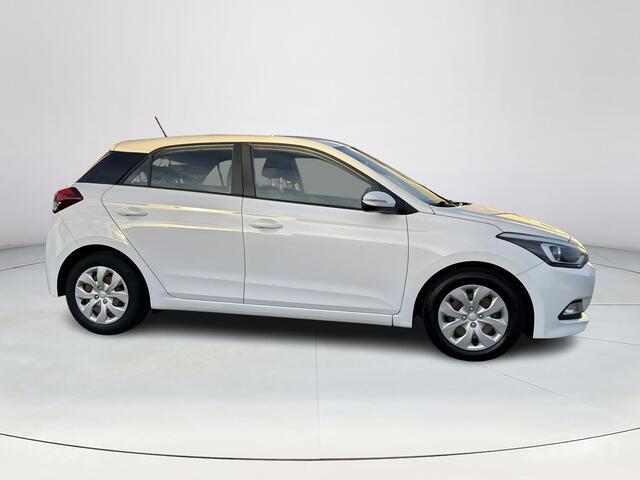 Hyundai I 20 1.0 T-GDI Comfort |Navigatiesysteem| Achterruitrijcamera| Climatecontrol|