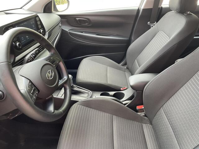 Hyundai I 20 1.0 T-GDI 101pk Automaat Advanced Hyundai i20 1.0 T-GDI 101pk DCT Advanced | Airco | Cruise Control |Carplay/Android Auto | Full LED koplampen | Lichtmetalen Velgen