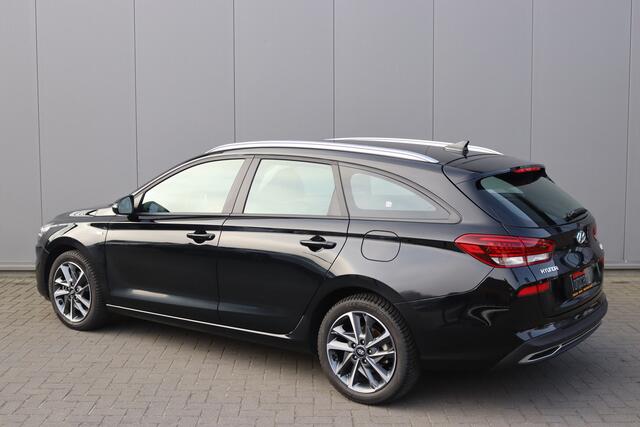 Hyundai I 30 Wagon 160PK T-GDi Hybrid Automaat Comfort Navigatie/Camera/Parkeerhulp/Winter-pack