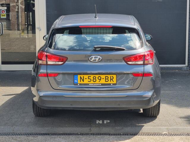 Hyundai I 30 1.4 i-Drive NAVI / AIRCO / CRUISE / BLUETOOTH