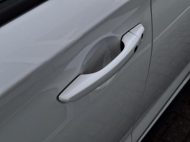 Hyundai I 30 Wagon 1.5 T-GDi MHEV N Line | Achteruitrijcamera | Stoel/stuurverwarming | Stoelgeheugen | Half leder/suède stoelen | Apple Carplay/Android Auto |