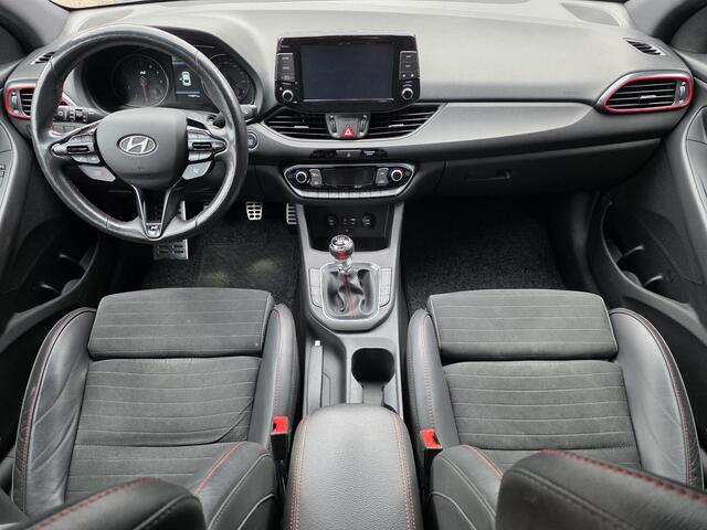Hyundai I 30 2.0 T-GDI N2 Performance /Apple Carplay/Camera/Stoel+Stuur Verwarm./Alcantara elektr./Parkeersens. V+A/Keyless/(MET GARANTIE*)