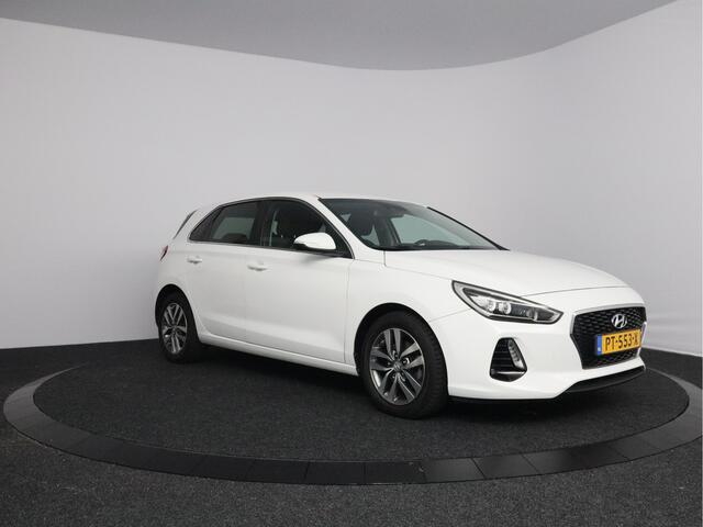 Hyundai I 30 1.0 T-GDI First Edition